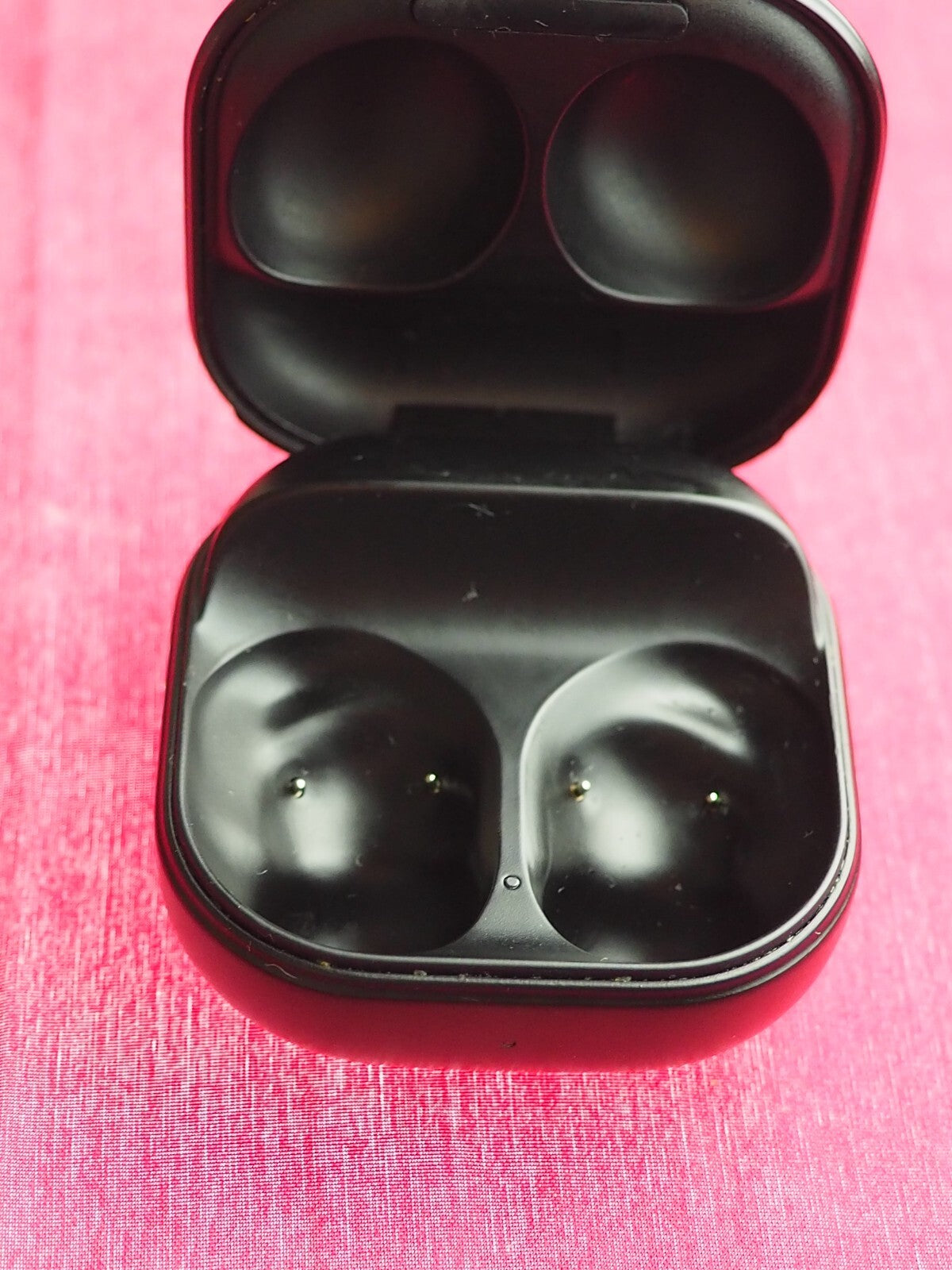 Samsung Galaxy Buds Pro SM-R190 Case Only & Working