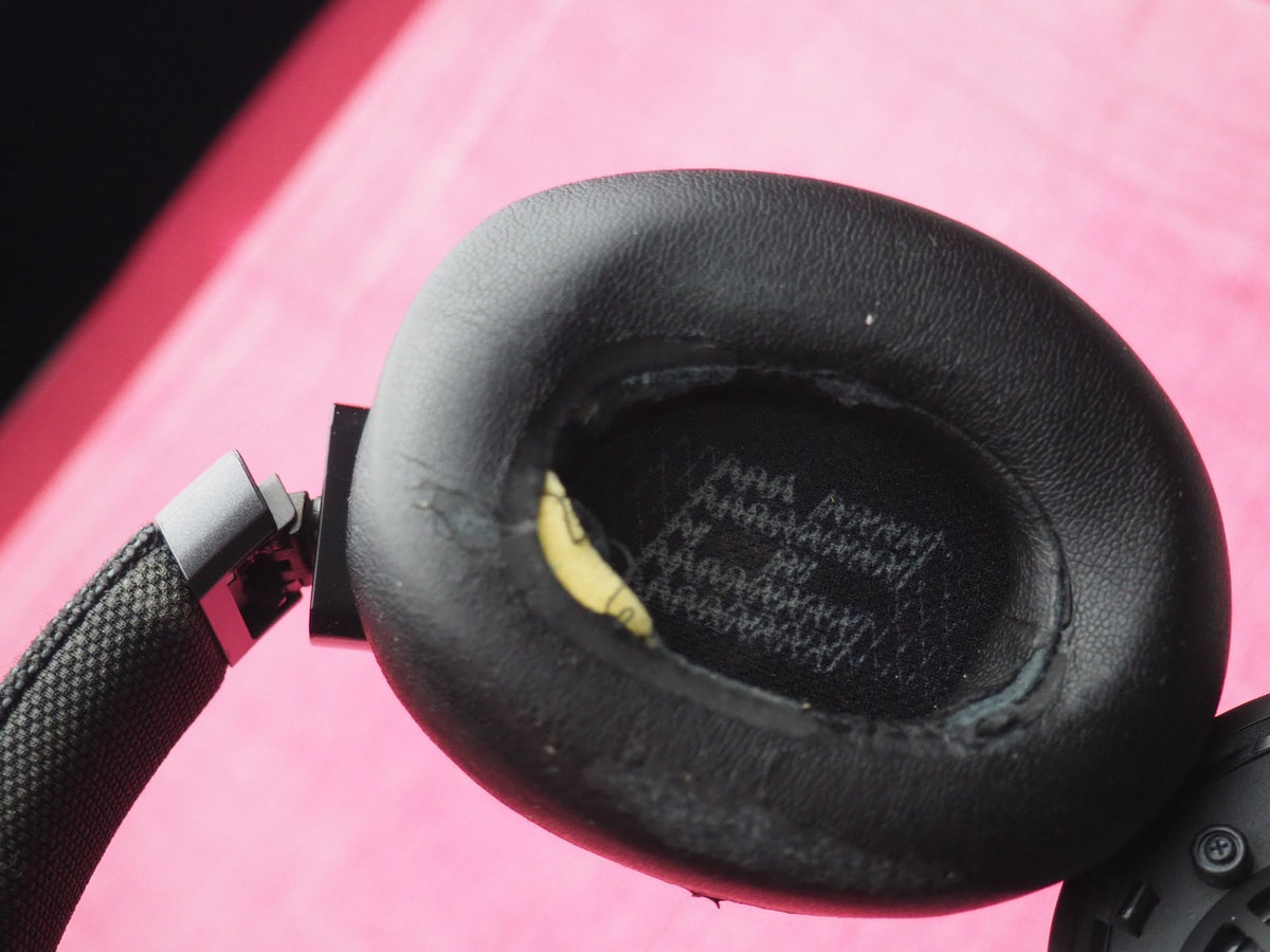 Jbl Live 660 Bluetooth Headphones No Sound Left & Snapped