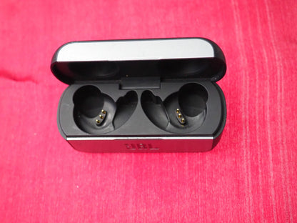 JBL Reflect Flow Charging Case Only & Working
