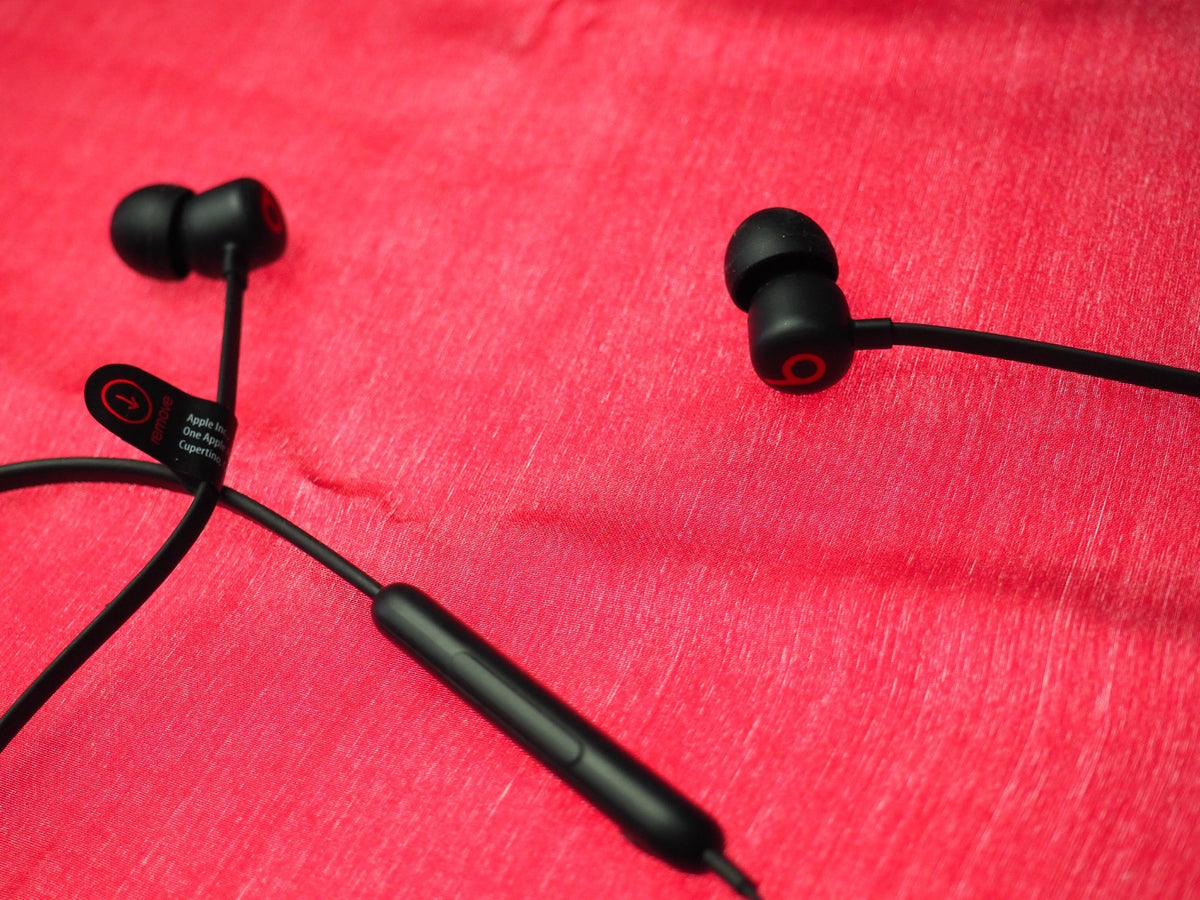 Beats Flex Bluetooth Earbuds Only & Working