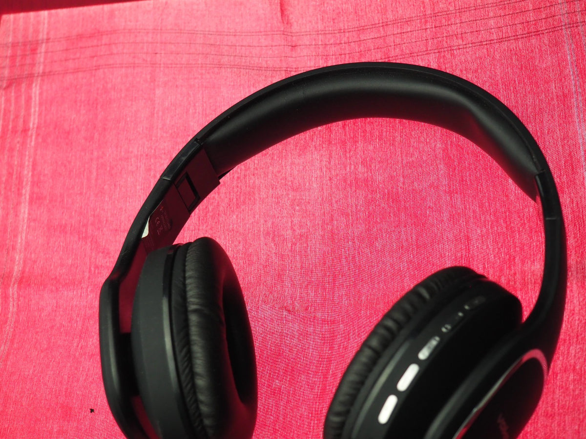 Volkano Phonic  Bluetooth Headphones