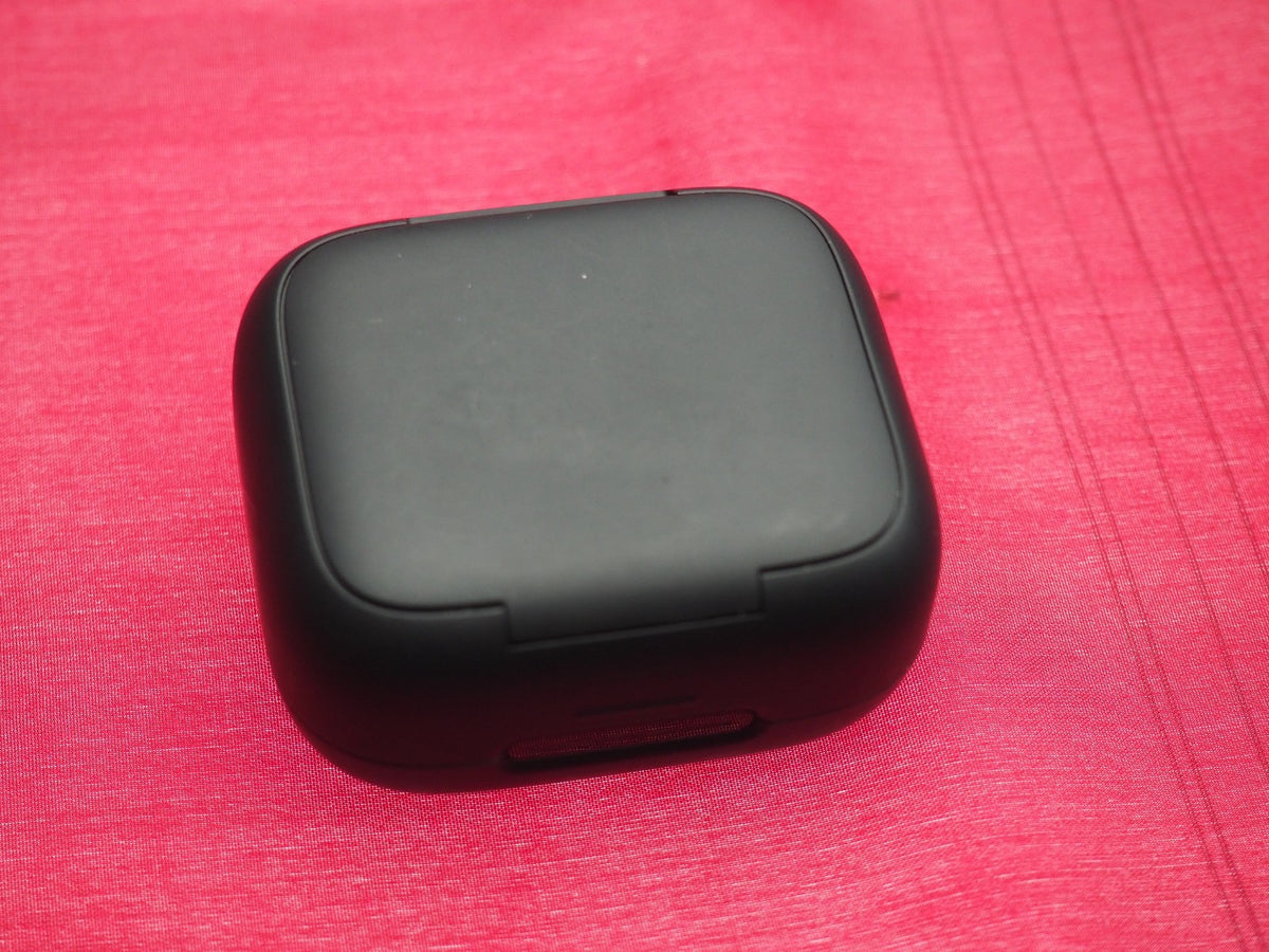 Soundcore P30i Case Only & Working
