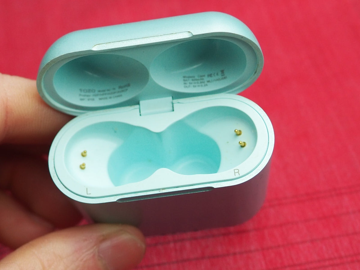 Tozo T6 Case  COLOUR WHITE Only & Working