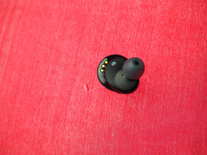 Sony WF-XB900  Left  Earbud Only & Working