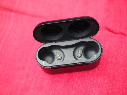 Amazon Echo Buds  2nd Gen Charging Case Only & Working