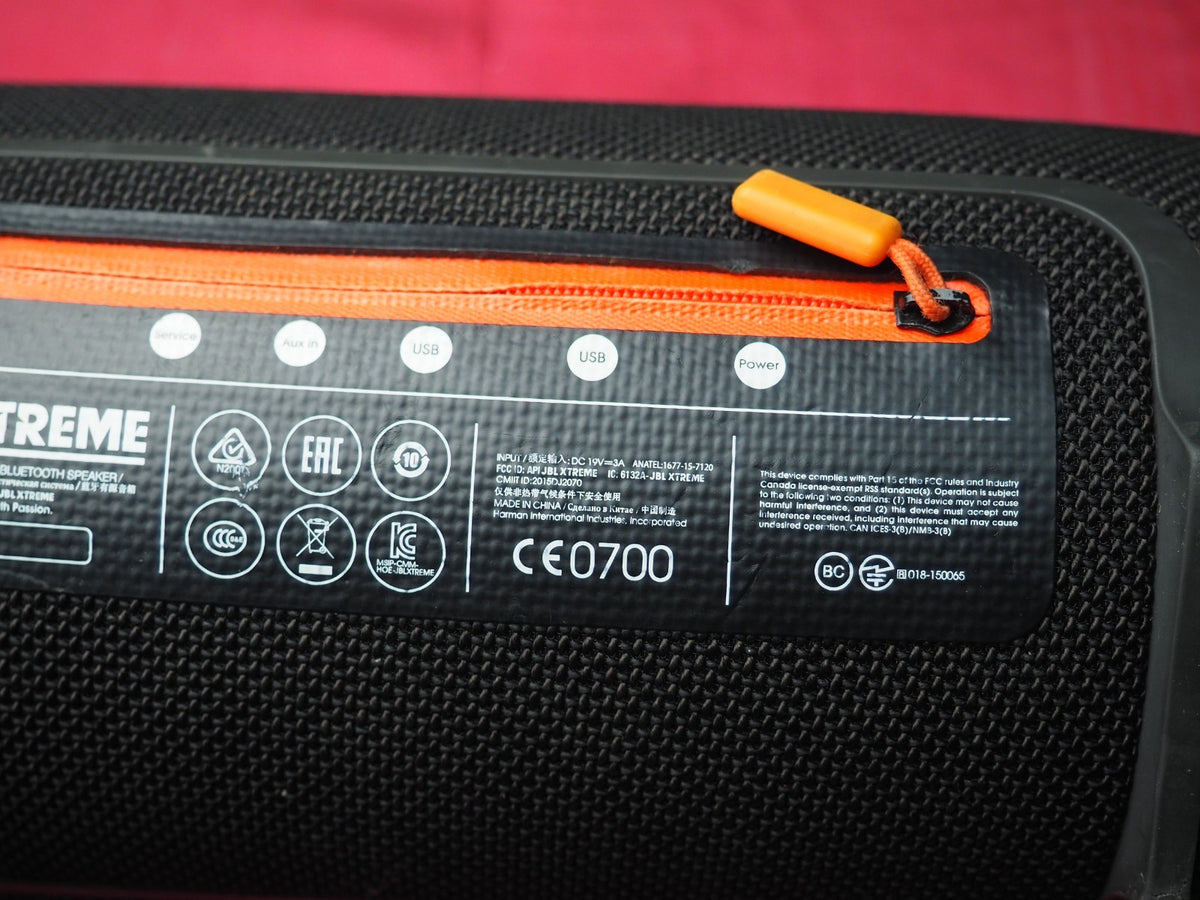 JBL Extreme 1 Bluetooth Wireless Speaker & Working + Mains Charger Included