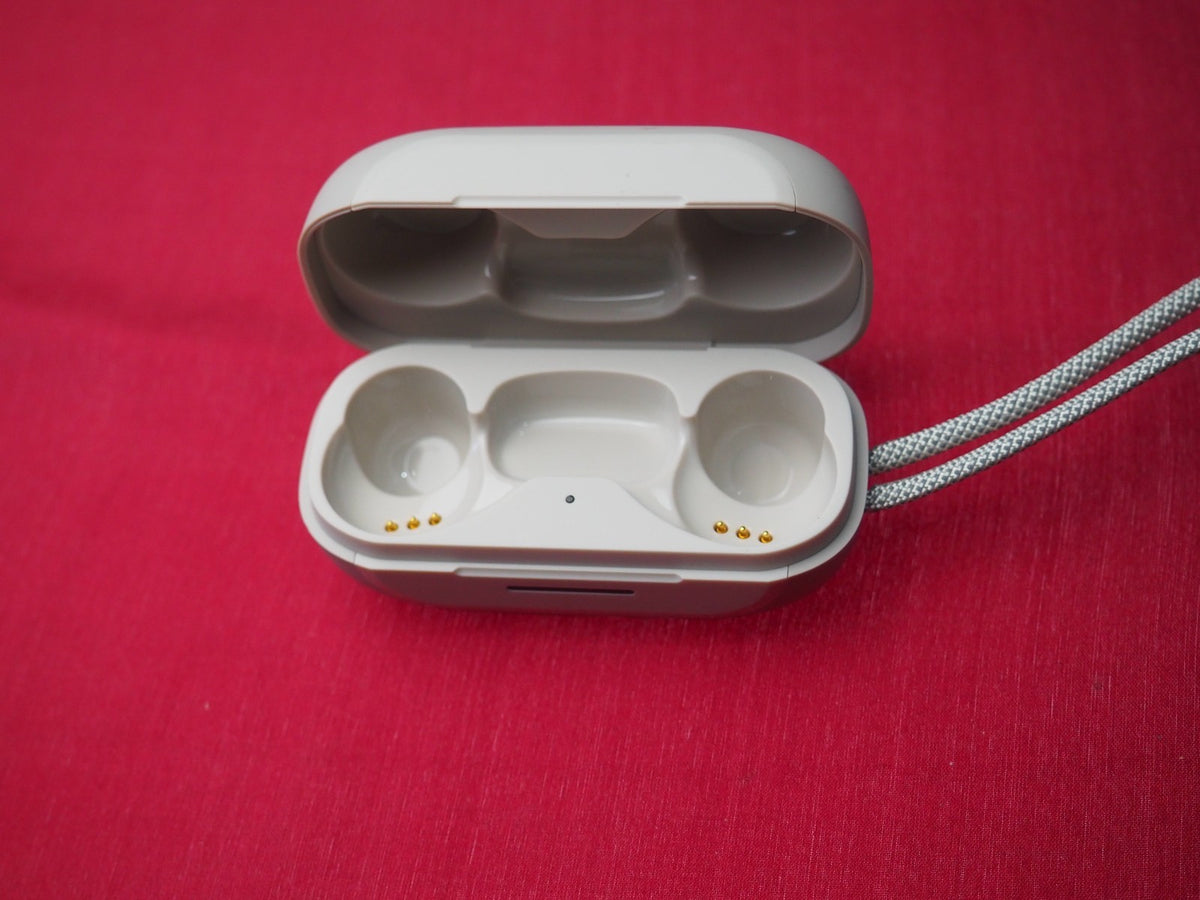 JBL Reflect Mini Case Only & Working