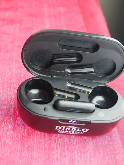 Jbl Qauntum Earbuds  Case (+ transciever) Only & Working