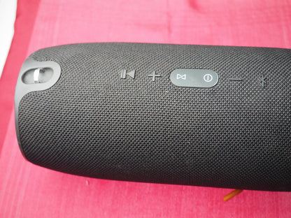JBL Extreme 1 Bluetooth Wireless Speaker & Working + Mains Charger Included