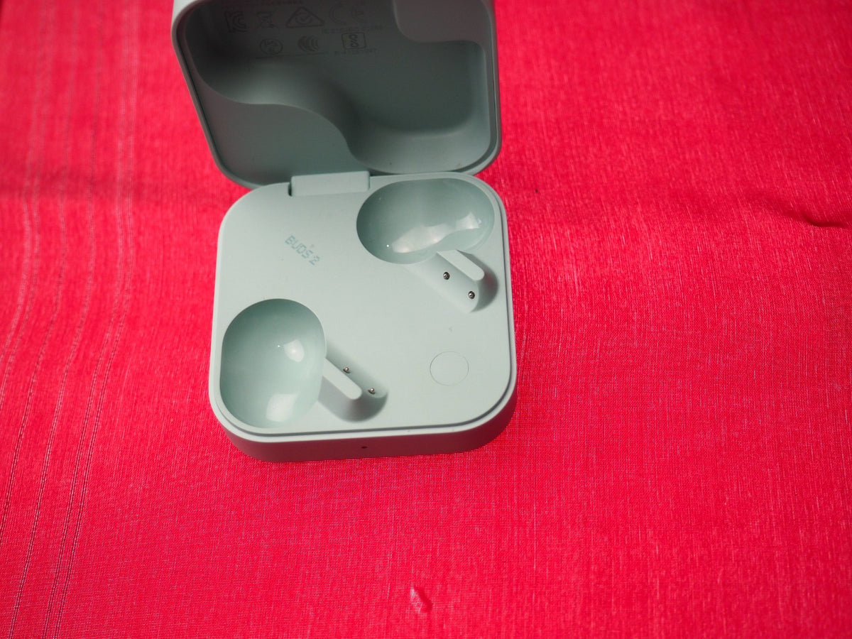 CMF Buds 2 B179 Case Only & Working