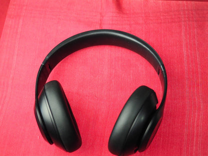 Beats Studio Pro Bluetooth Headphones Burnt Charging Port