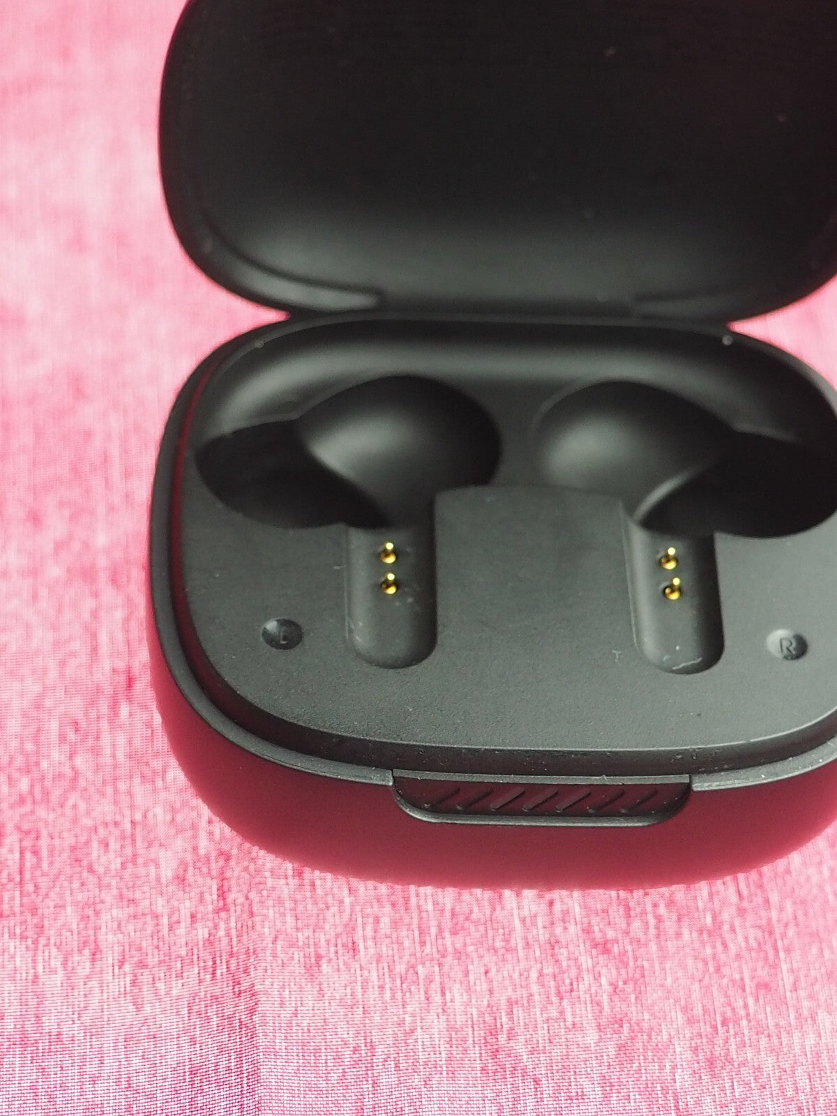 JBL Live Pro 2 Case  Only &  Working