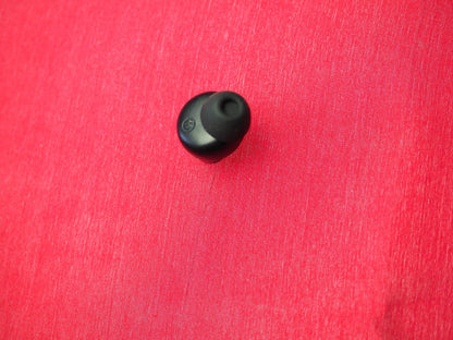Mixx Streambuds Solo 1 Right Bluetooth Earbud Only & Working