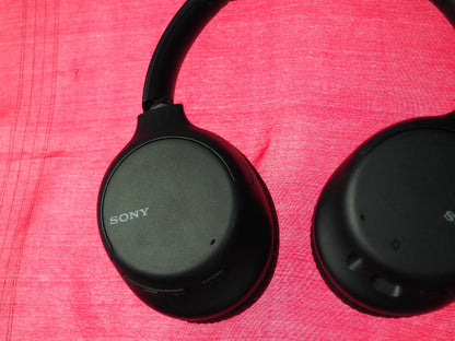 Sony CH-710 Bluetooth Headphones & Working But Snapped