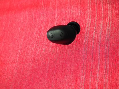Sennheiser Accentum Right Earbud Only & Working