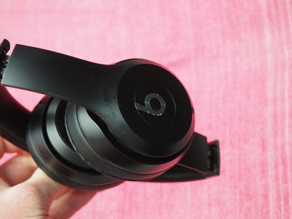 Beats Solo 4 Bluetooth Headphones & NOT Working