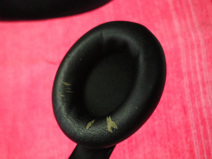 Beats Studio Pro Black Bluetooth Headphones & Working