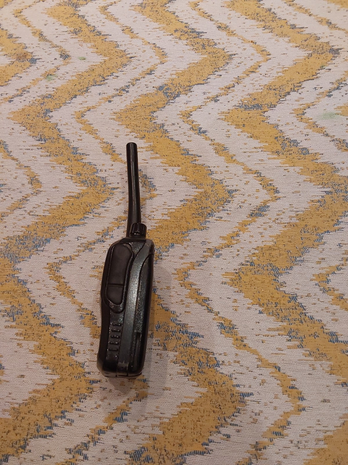 Adesso TP-3200 Analogue Walkie Talkie Working (No Charger)
