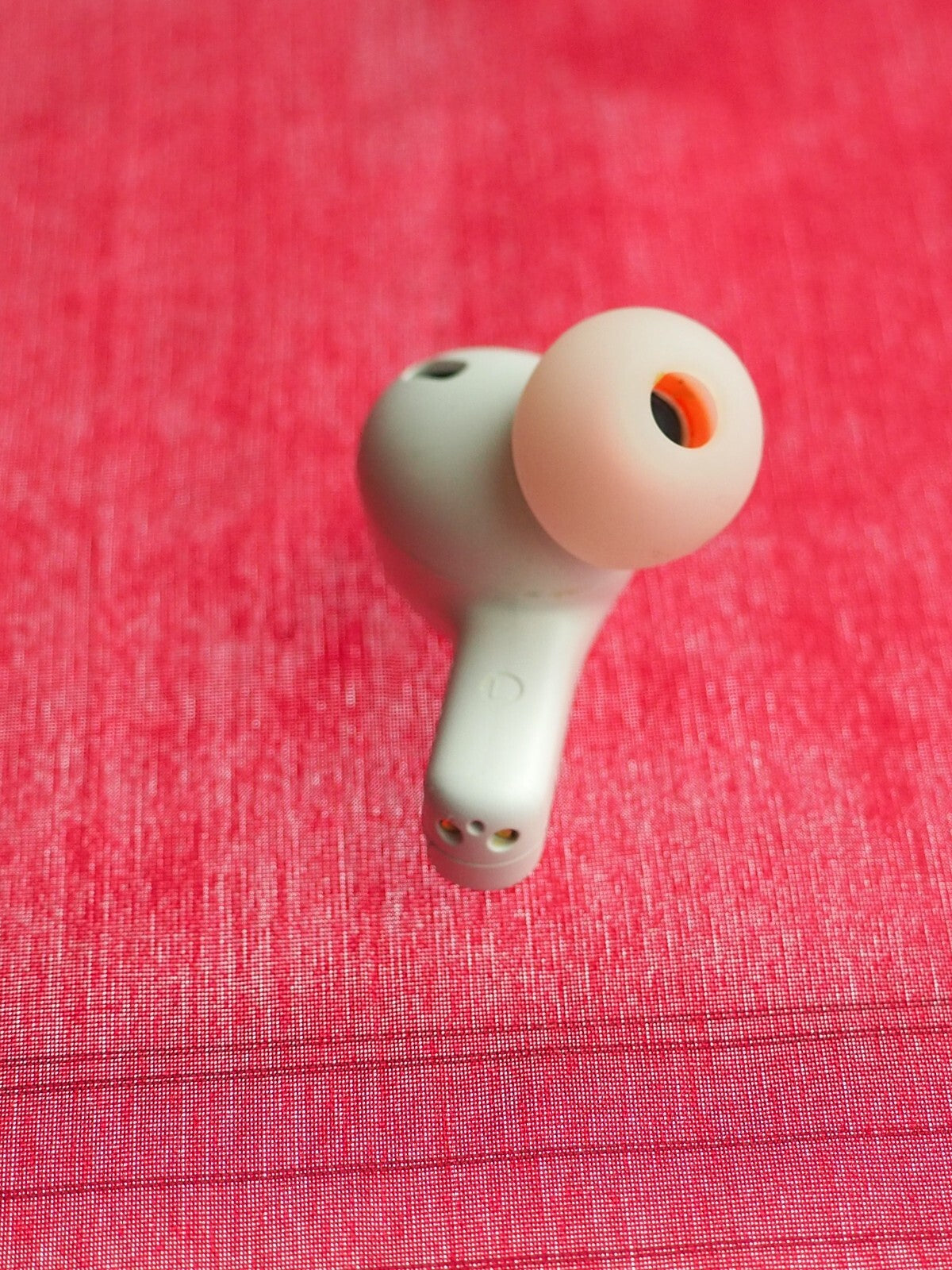 JBL Wave Beam Left  Bud Only & working Bluetooth  Earbud