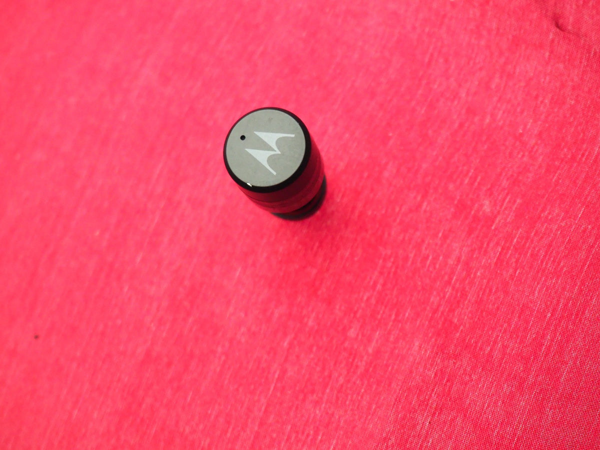 Motorola ? Right Bluetooth Earbud Only & Untested