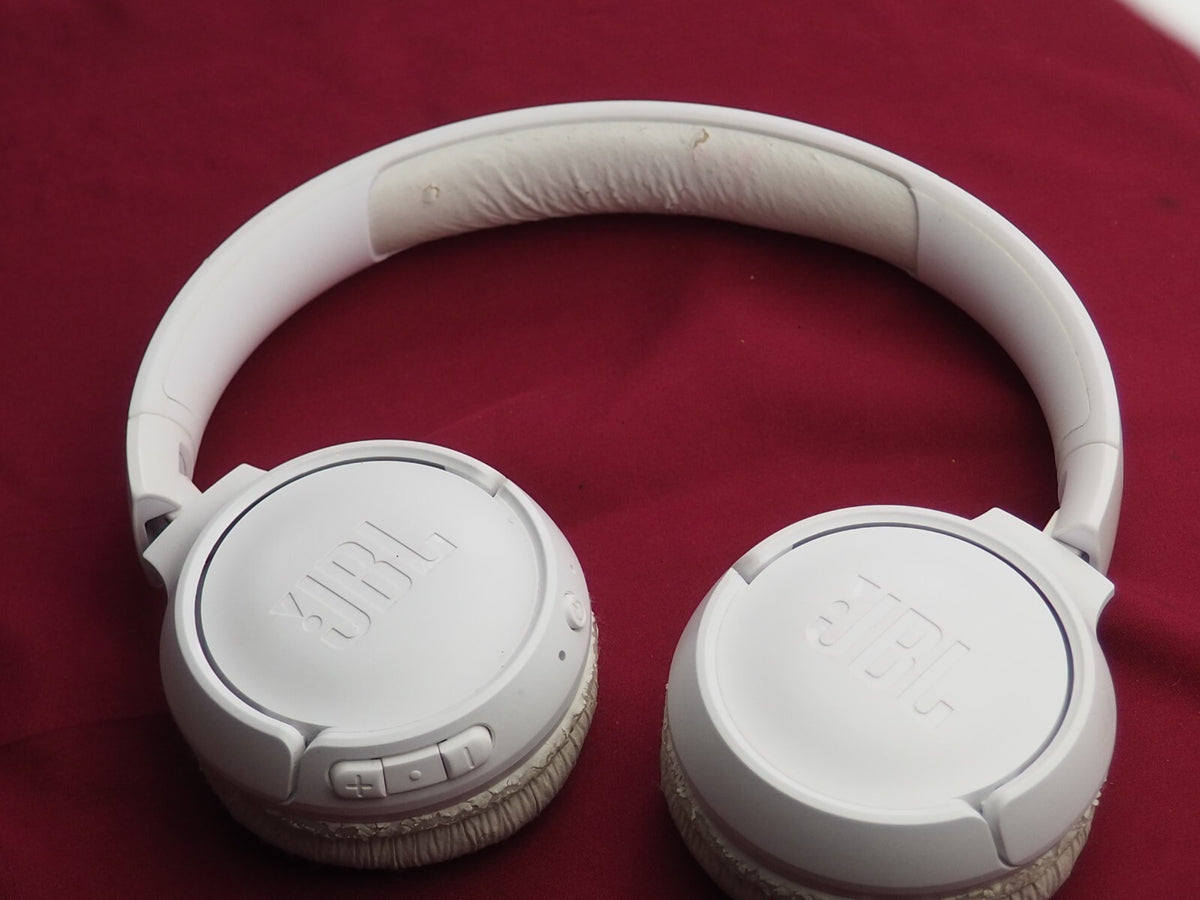 JBL Tune 570NC Bluetooth Headphones