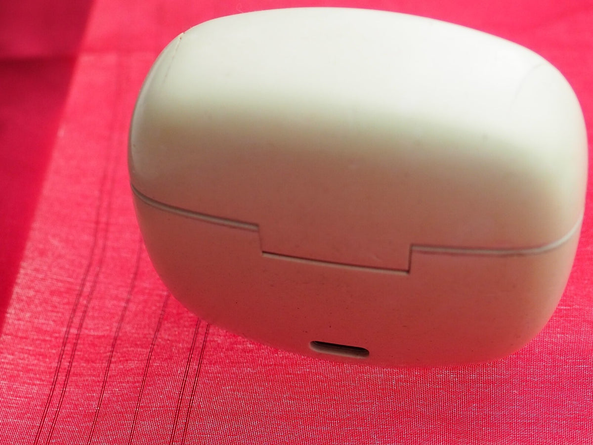 JBL Tune ? Earbud Case Only  & Working