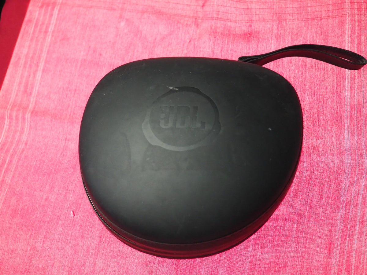JBL Club Bluetooth Headphones Case