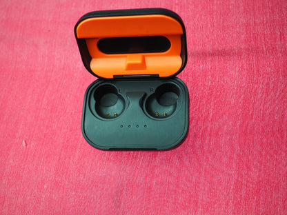 Skullcandy Grind Fuel Case Only & Working