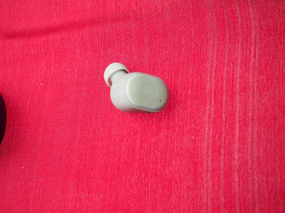 Skullcandy Grind Left  Bluetooth Earbud Only & Working
