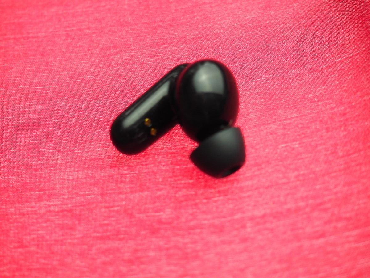 Soundcore R30 Left  Bluetooth earbud Only & Working