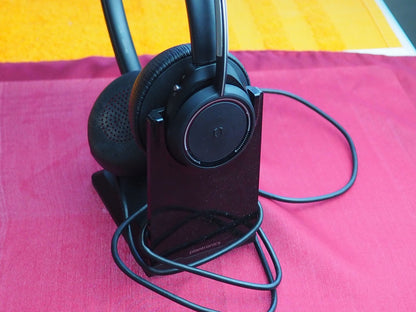 Plantronics Voyager Focus UC Headset Model B825 + STAND (No Dongle)