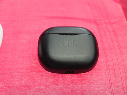 JBL Tune 125 Earbud Case  Only & Working
