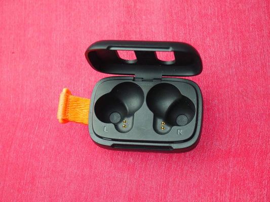 Skullcandy Dime 3 Case  Only & Working