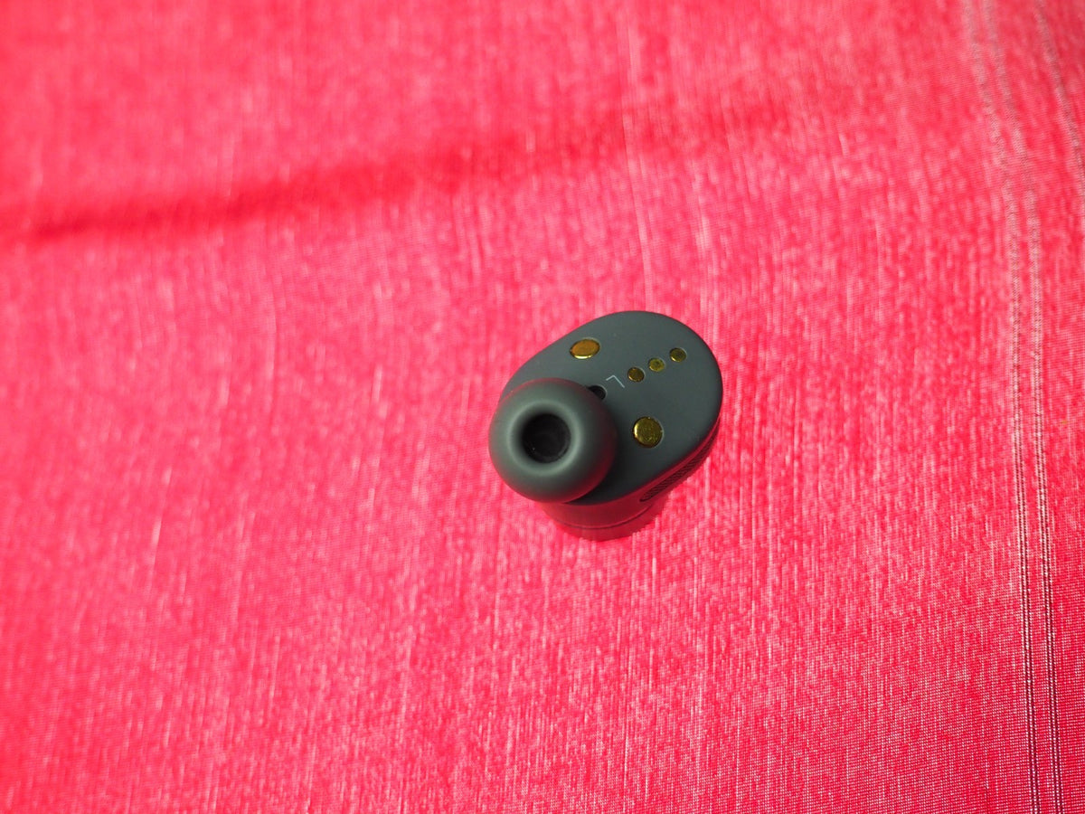 Bowers & Wilkins PI5 S2 Left Bluetooth Earbud Only & Working