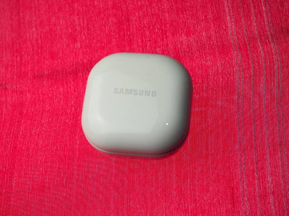 Samsung Buds 2 SM-R177 Bluetooth Earbud Case Only & Working
