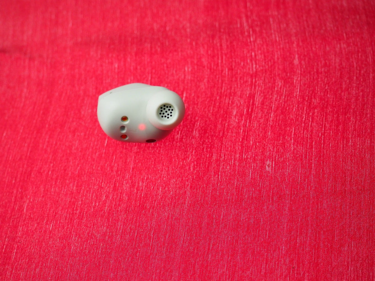 Sennheiser Accentum Left  Earbud Only & Working