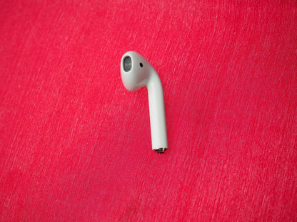Apple Airpods Left (A2031) Bluetooth Earbud Only & Working