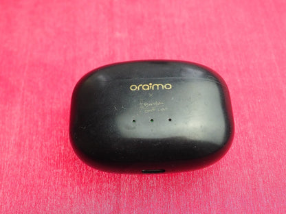 Oraimo 0EB-E40AD Earbuds Case  Only & Working