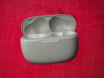 JBL Wave 200 Bluetooth Earbud Case Only & Working
