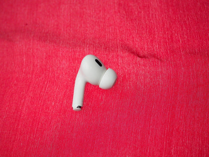 Apple Airpods Pro 2 (A3048) Left Bluetooth Earbud Only Working (backround Noise)
