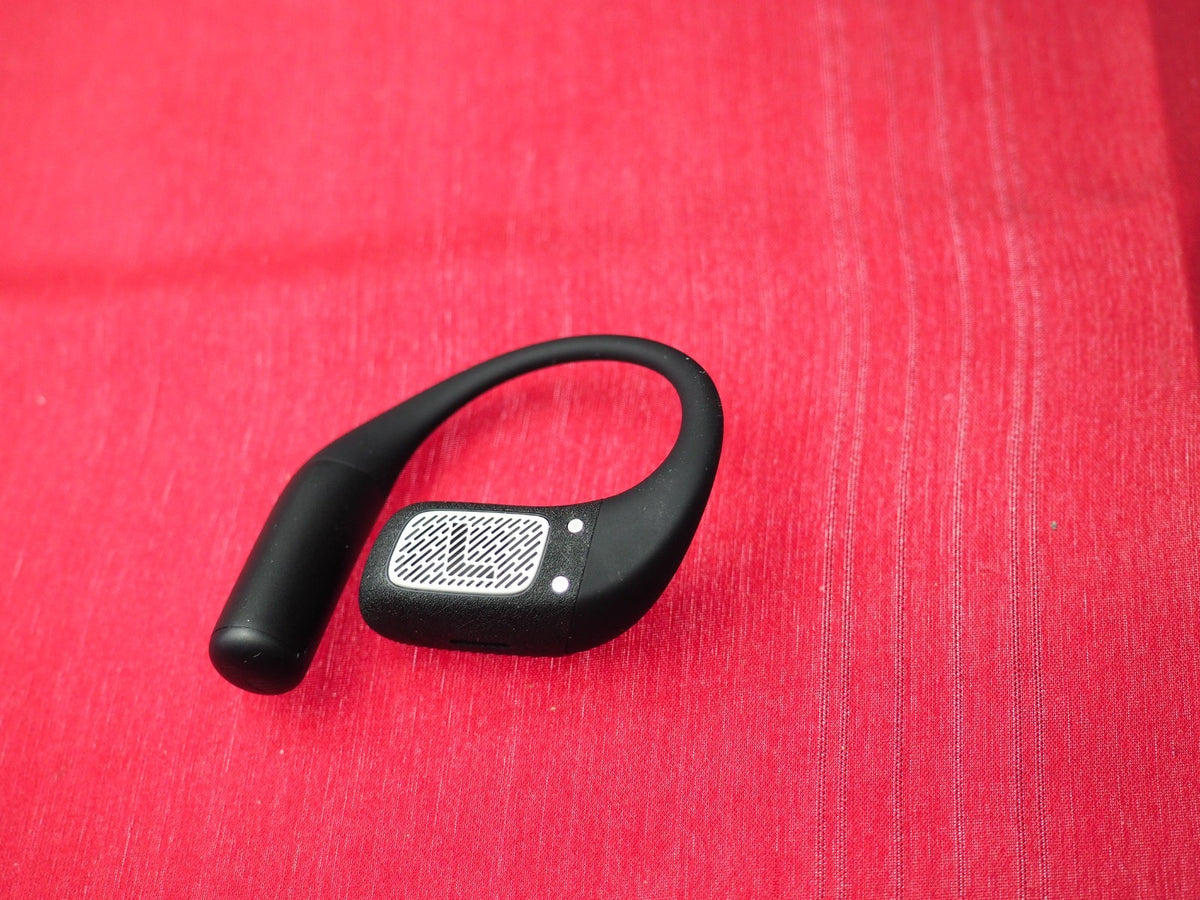 JBL Endurance Zone Left  Earbud Only & Working