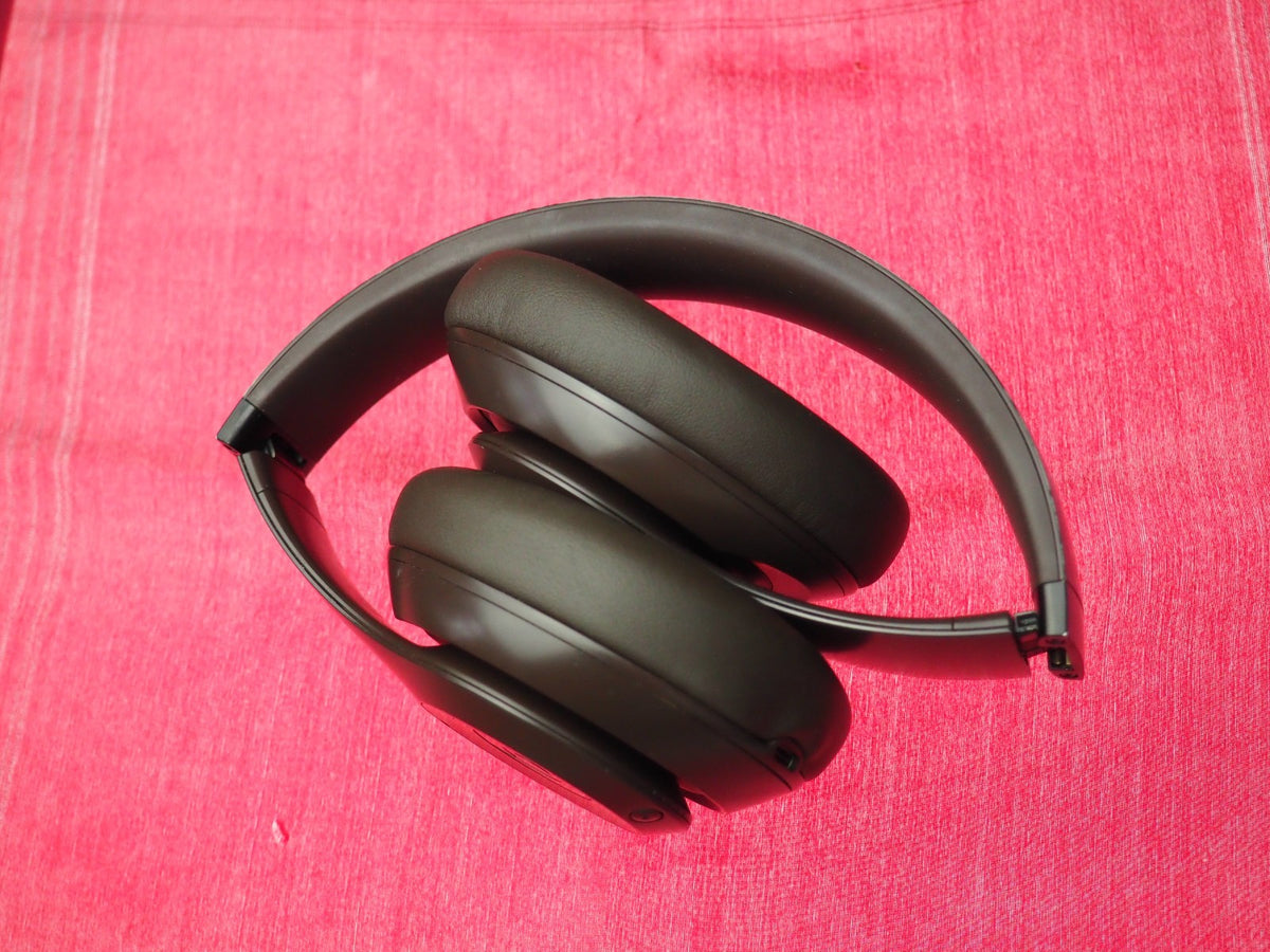 Beats Studio Pro Brown Bluetooth Headphones & NOT Working