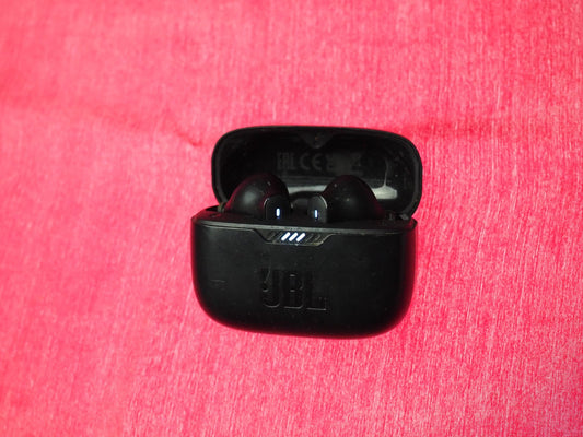 JBL Tune 235 Case Only & Working
