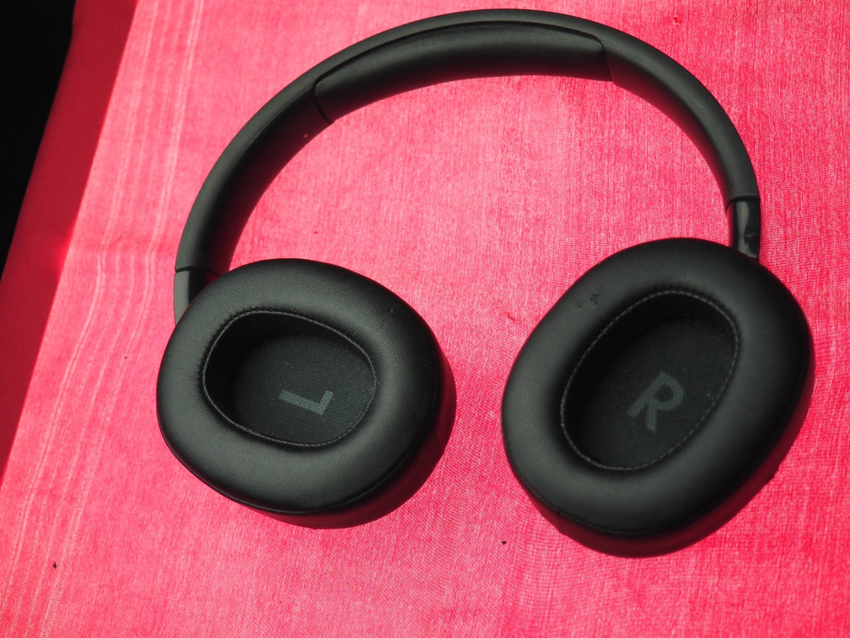 JBL TUNE 710NC Bluetooth Headphones