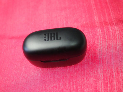 JBL Live Free Charging Case Only & Working