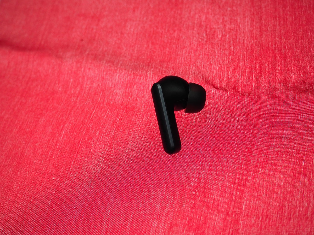 Earfun TW201 Right Bluetooth Earbud Only & Working