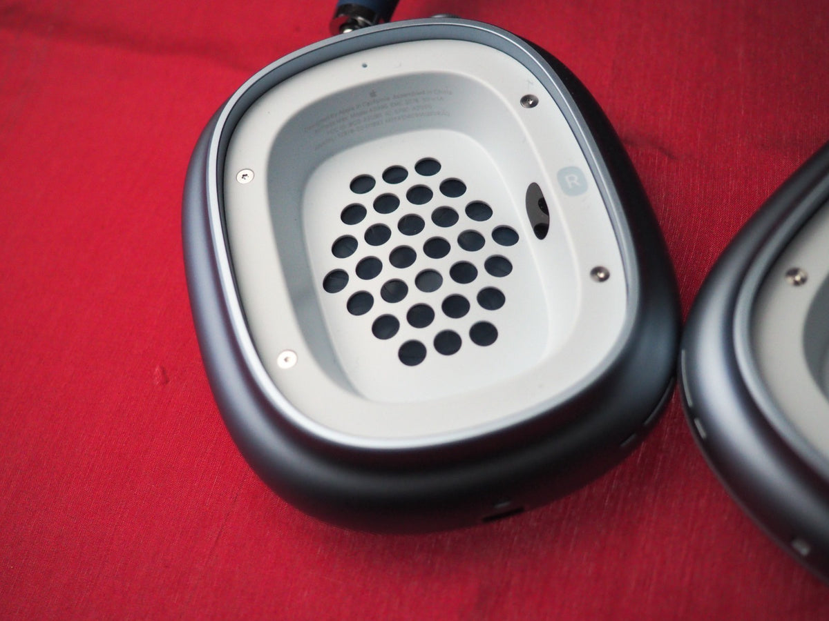 Genuine Apple Max A2096 Bluetooth Headphones Not Working No Power