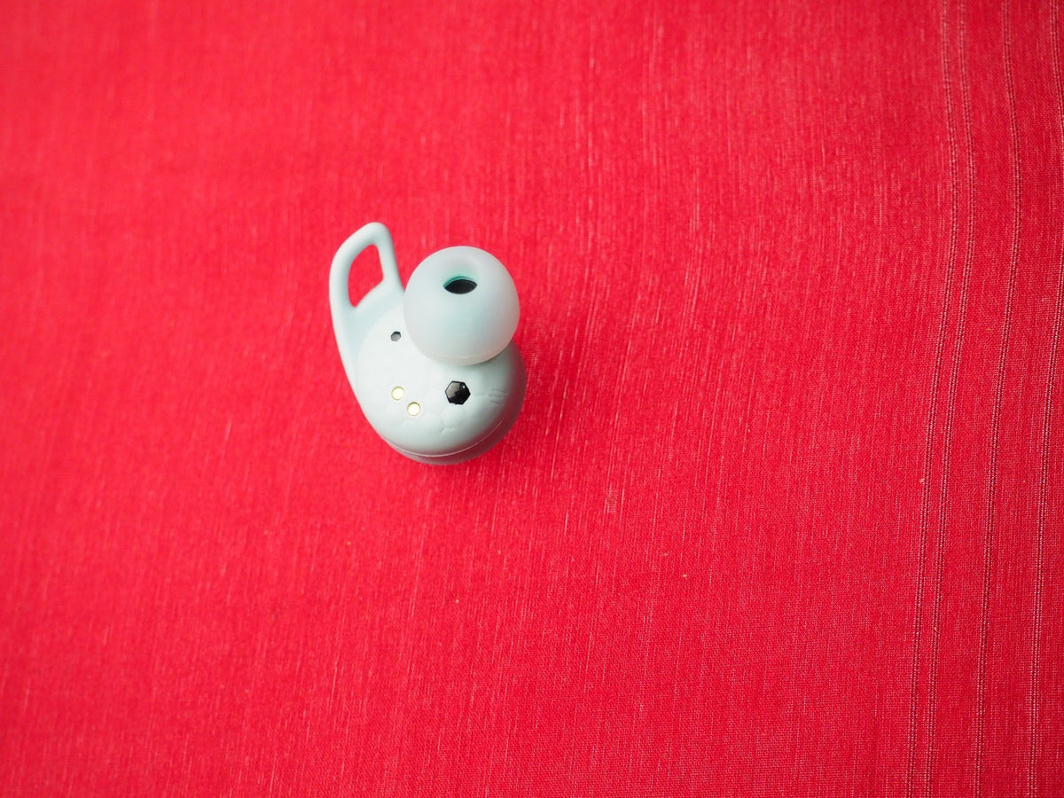 JBL Reflect Aero Left Earbud Only & Working