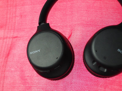 Sony CH-710 Bluetooth Headphones & Working But Snapped