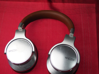Whizzer W1S Vintage Style Bluetooth Headphones